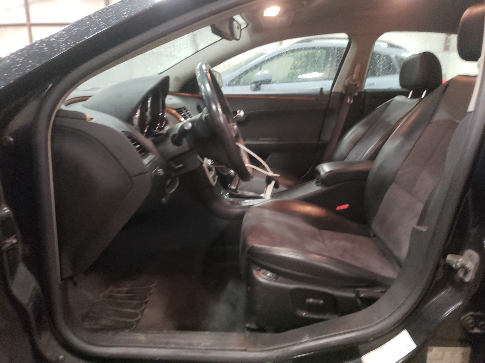 1G1ZJ57B79F218805 2009 Chevrolet Malibu 2Lt