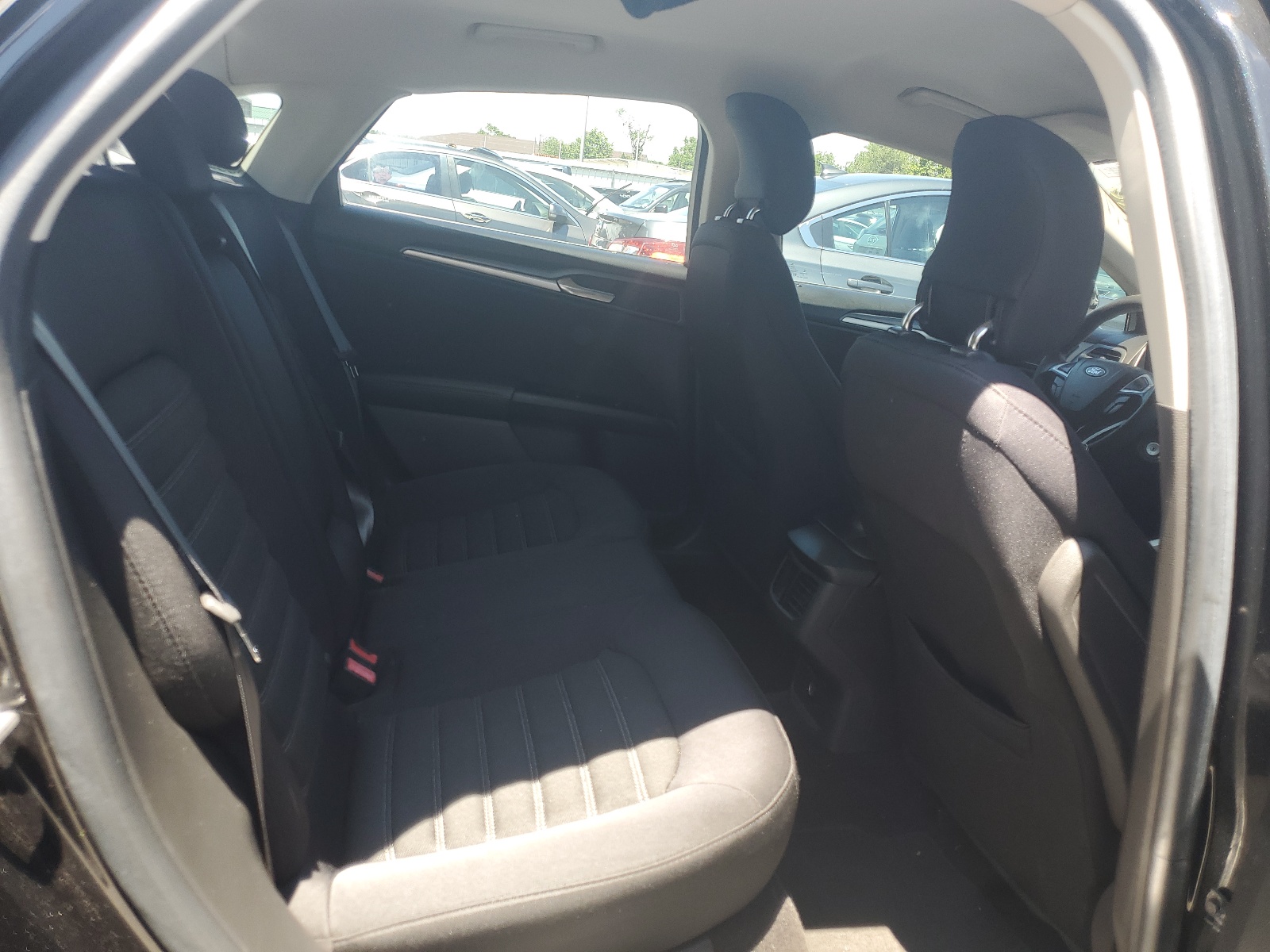 1FA6P0H7XE5357113 2014 Ford Fusion Se