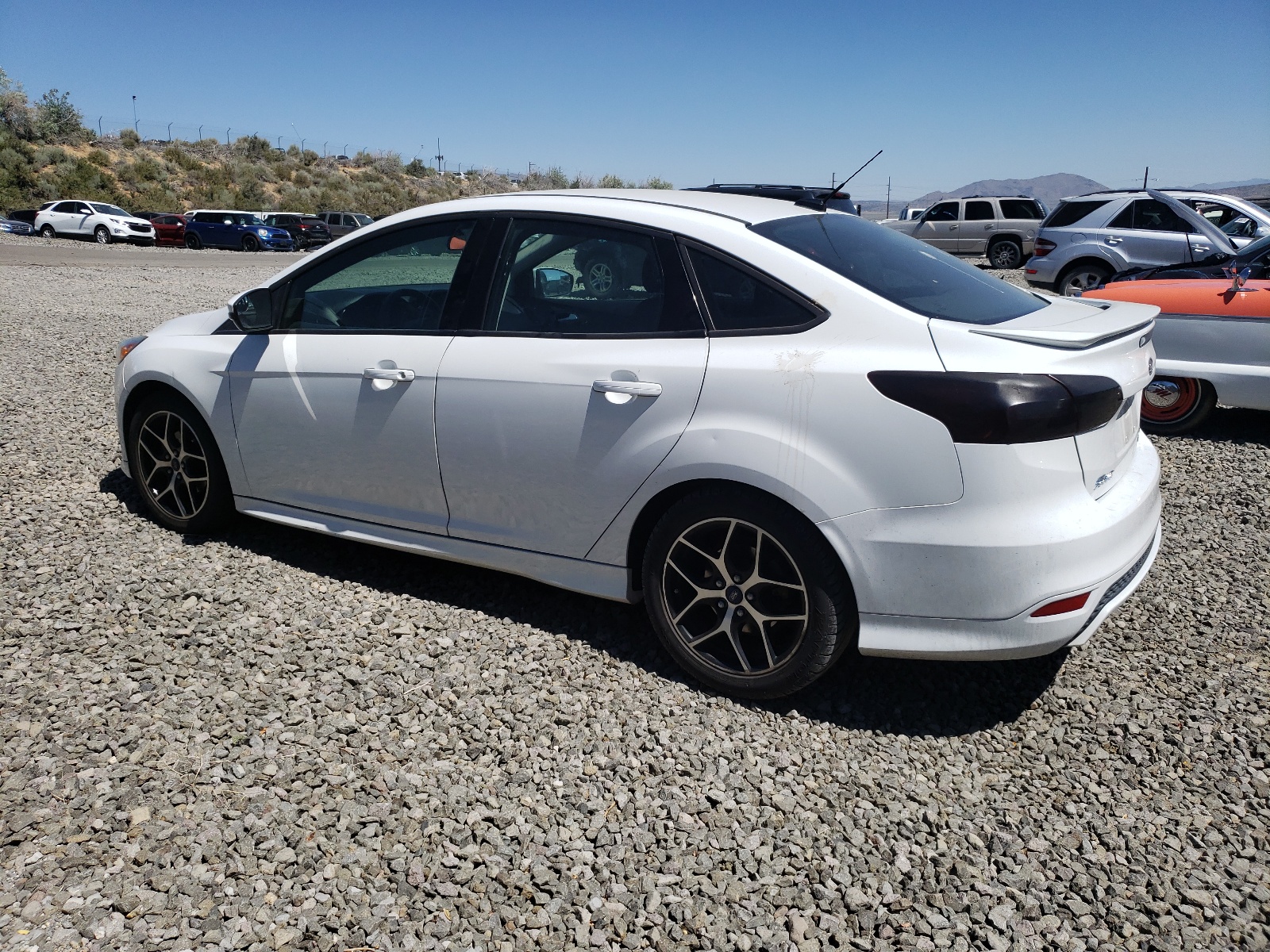 2015 Ford Focus Se vin: 1FADP3FE7FL287934