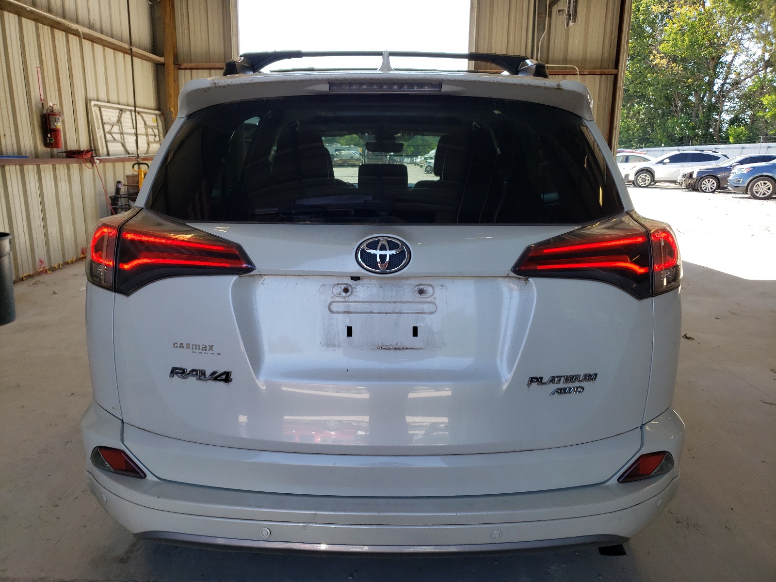 2T3DFREV7HW546696 2017 Toyota Rav4 Limited