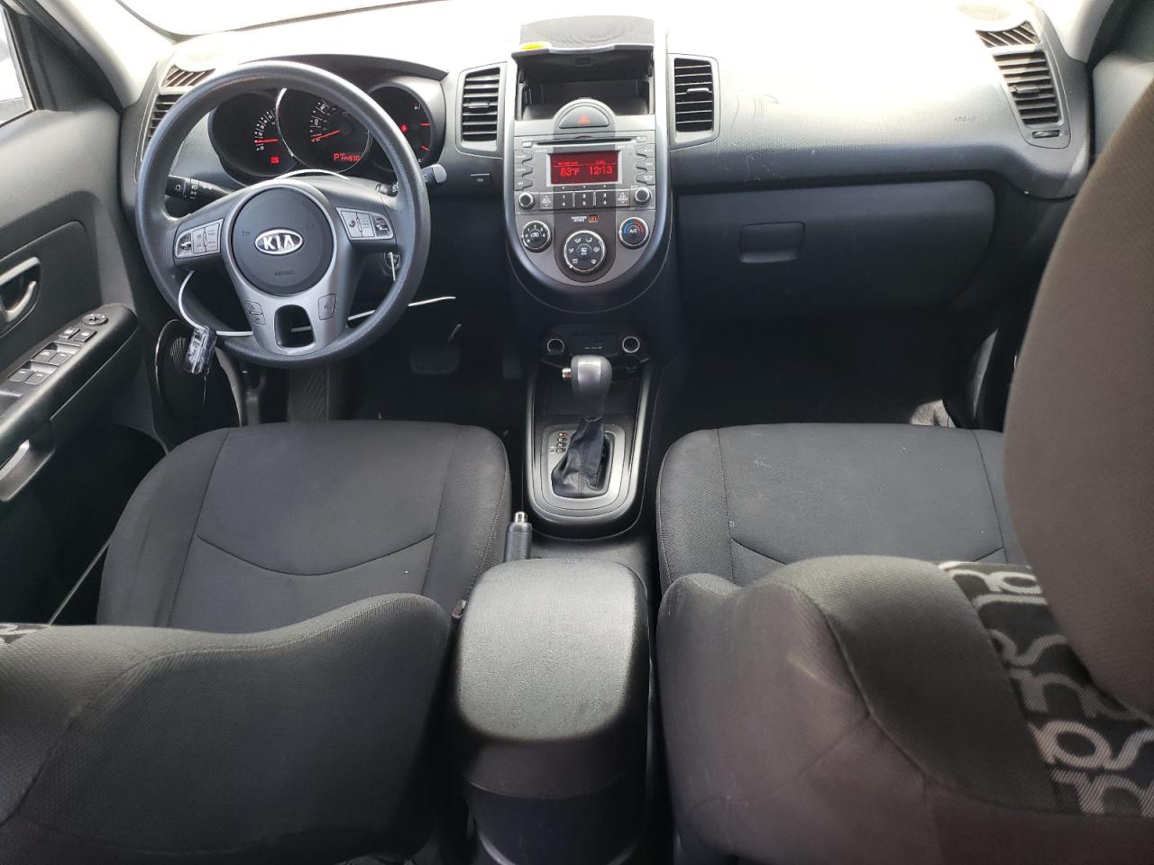 2011 Kia Soul + VIN: KNDJT2A28B7705940 Lot: 60100104