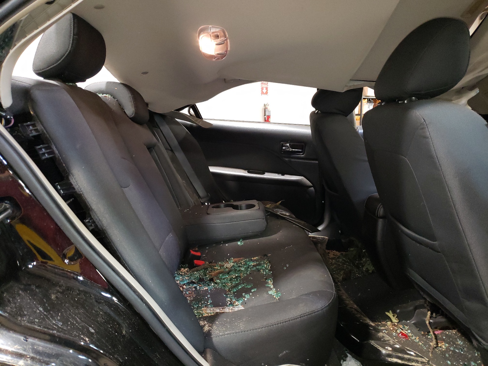 3FAHP0HAXCR147934 2012 Ford Fusion Se