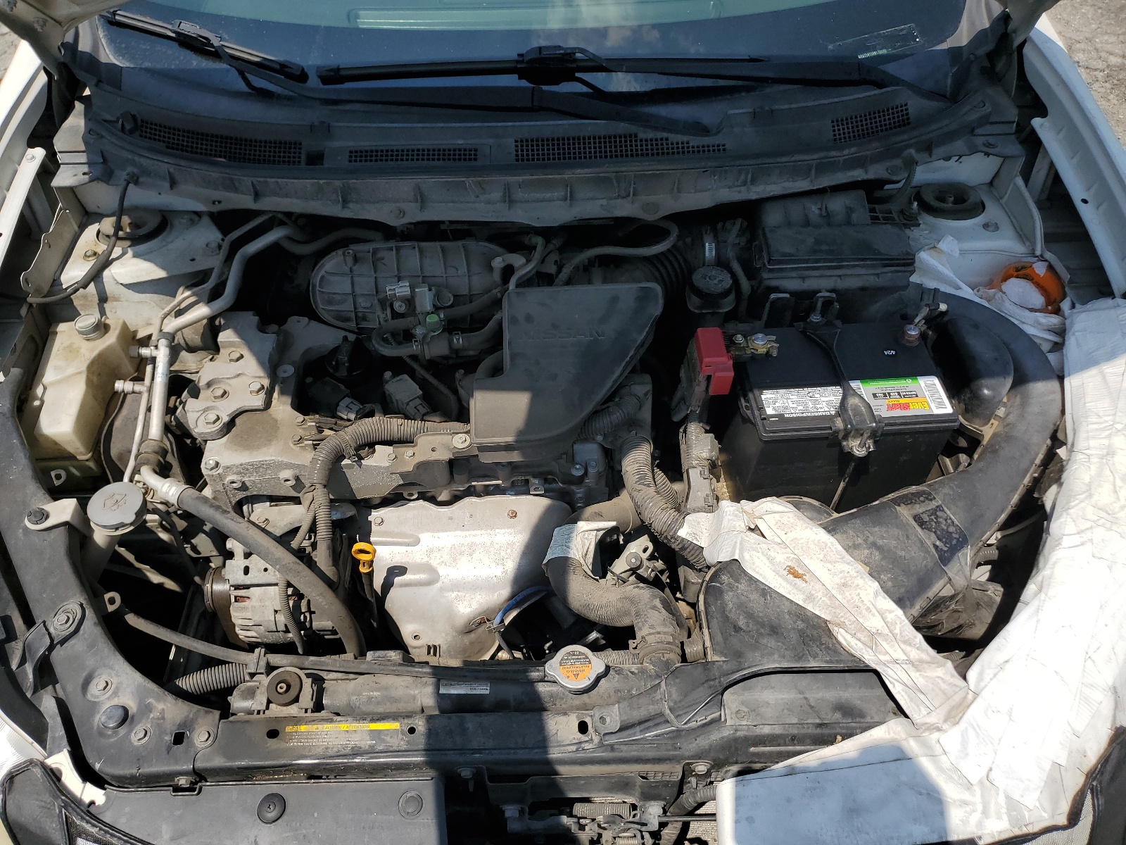 JN8AS5MT5BW170195 2011 Nissan Rogue S