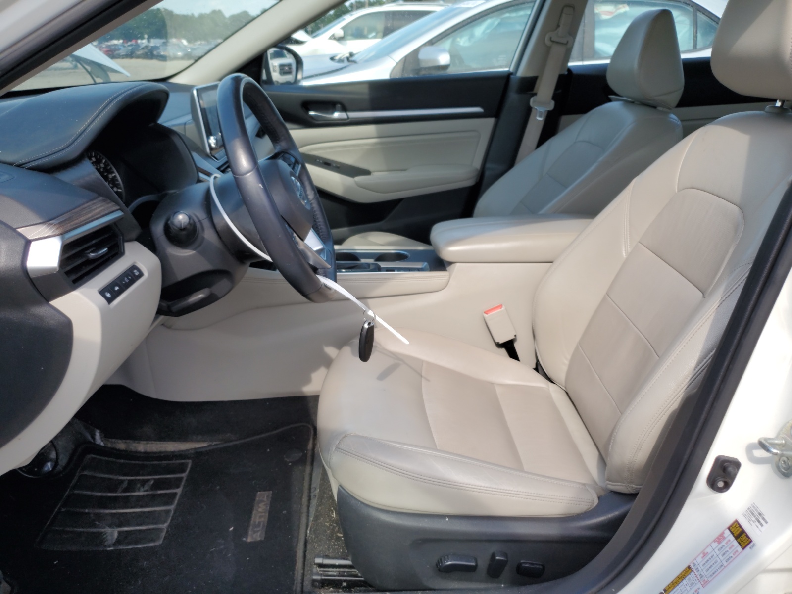 2019 Nissan Altima Platinum vin: 1N4BL4FW1KN309832