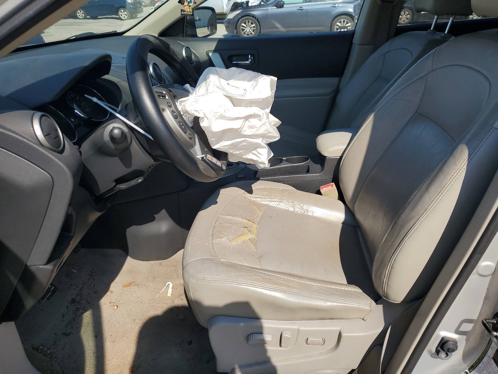 JN8AS5MV9BW259737 2011 Nissan Rogue S