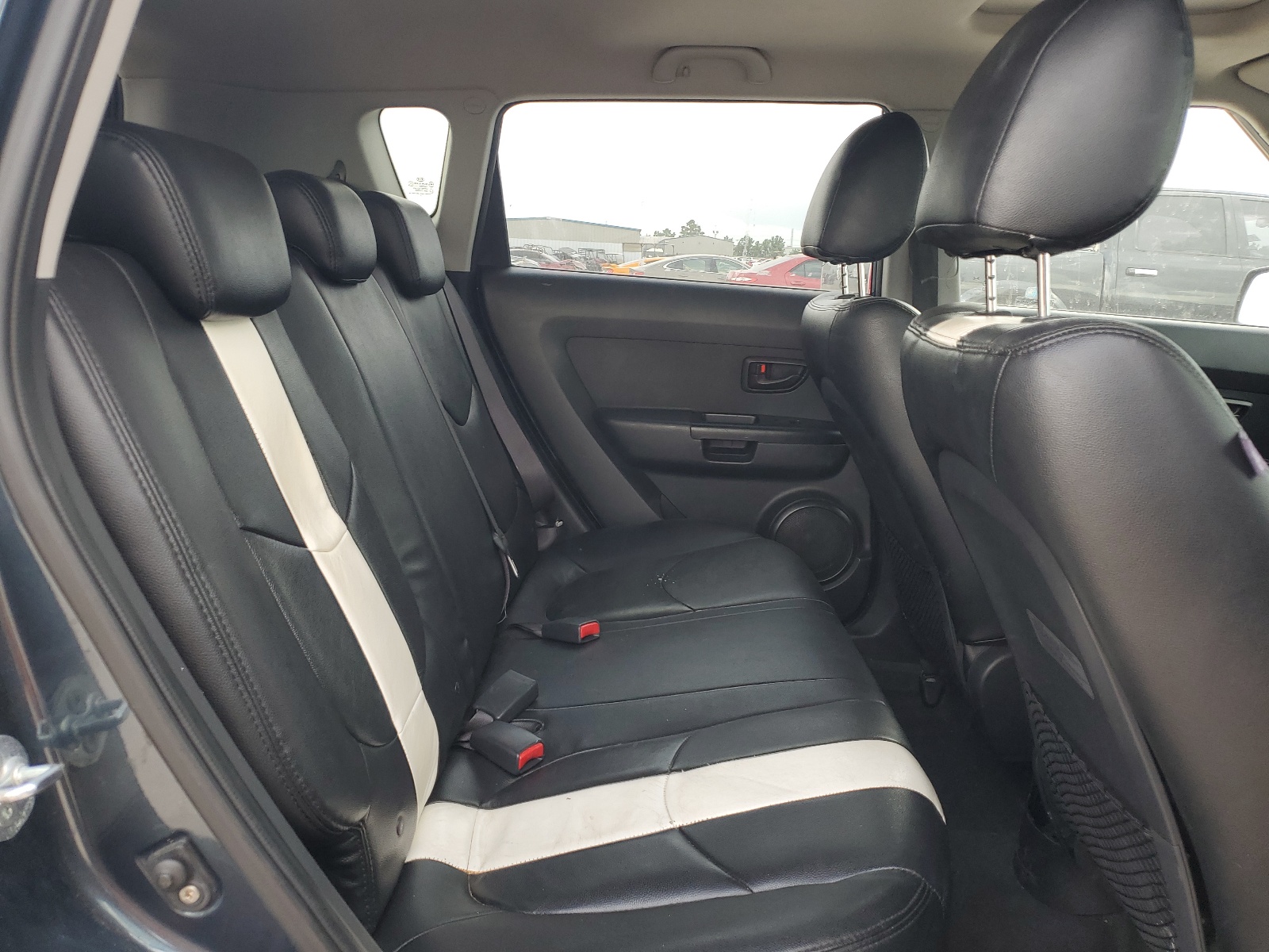 KNDJT2A24A7072691 2010 Kia Soul +