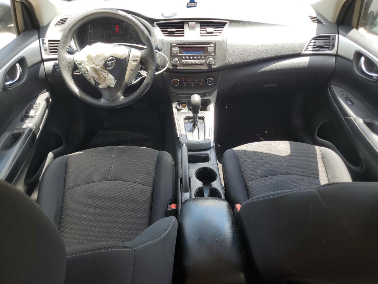 2016 Nissan Sentra - Image 8