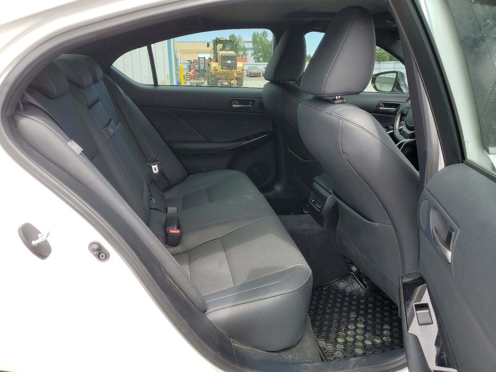 JTHD81F23N5049100 2022 Lexus Is 300