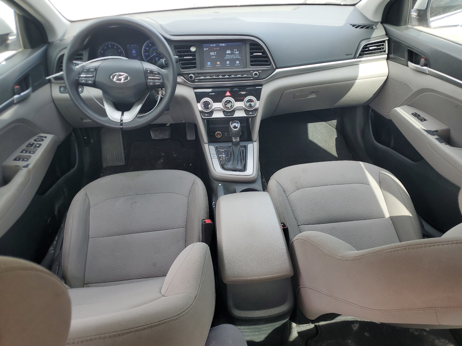 5NPD84LF8KH429393 2019 Hyundai Elantra Sel