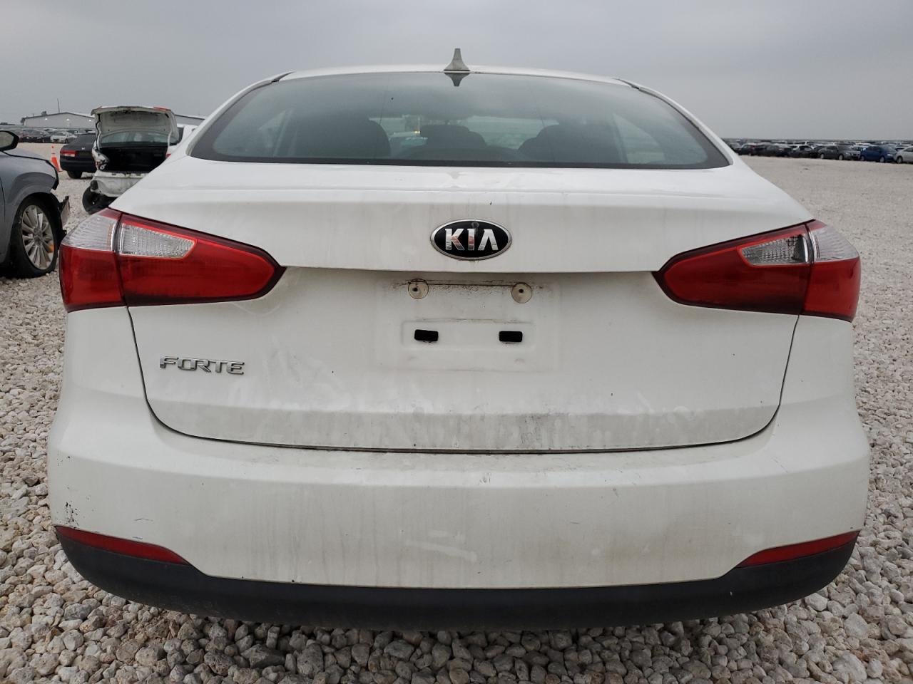 2016 Kia Forte Lx VIN: KNAFK4A65G5496633 Lot: 57870974