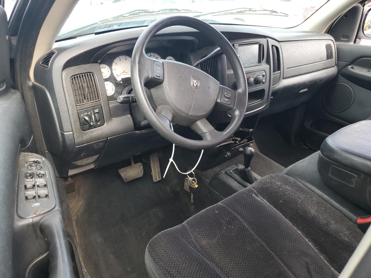 2004 Dodge Ram 1500 St VIN: 1D7HU18DX4J278222 Lot: 58139324