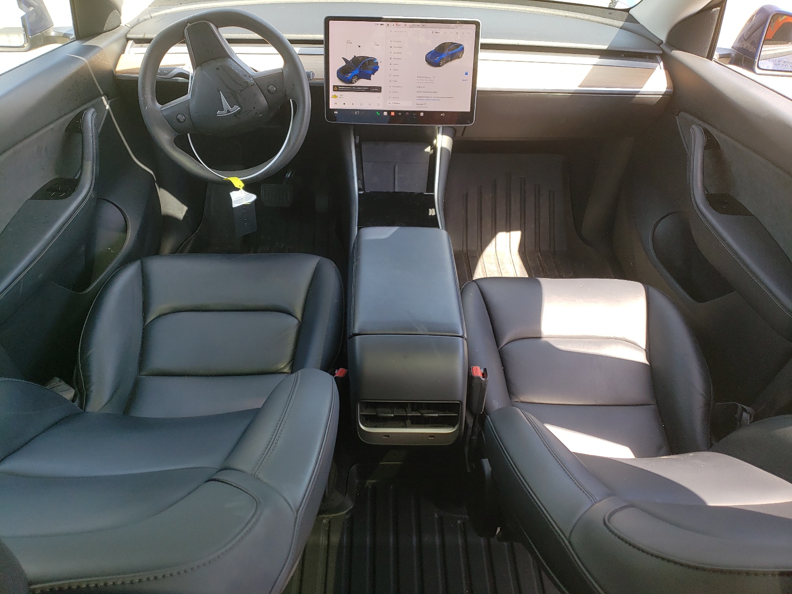 5YJYGDEE0LF010673 2020 Tesla Model Y