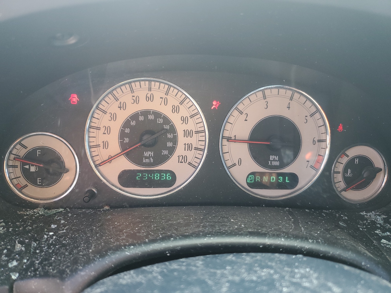 2C4GP54LX2R573749 2002 Chrysler Town & Country Lxi