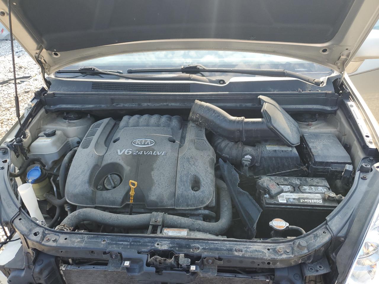 2007 Kia Rondo Lx VIN: KNAFG526977112525 Lot: 56338404