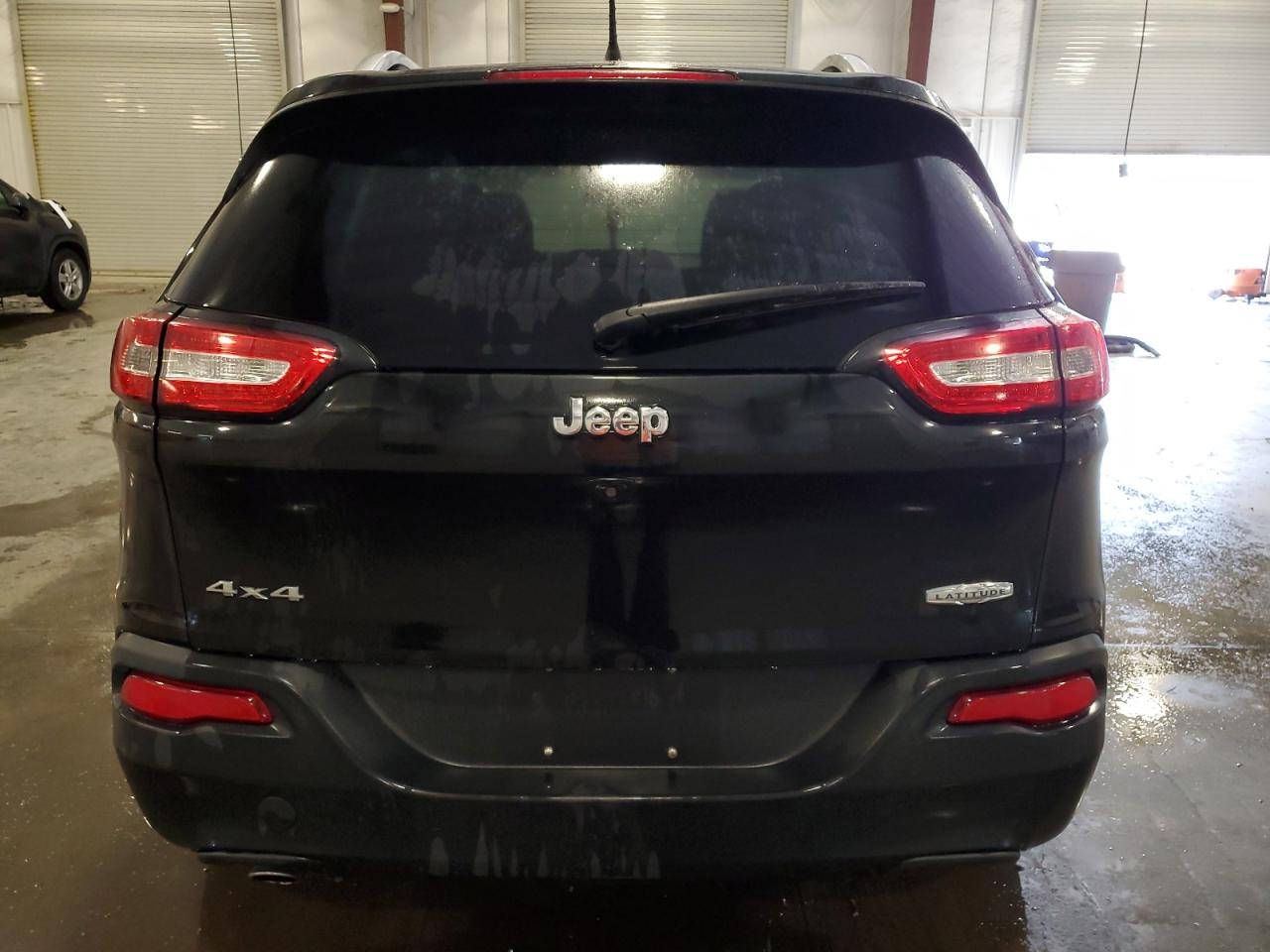 2016 Jeep Cherokee Latitude VIN: 1C4PJMCB1GW178815 Lot: 57148174