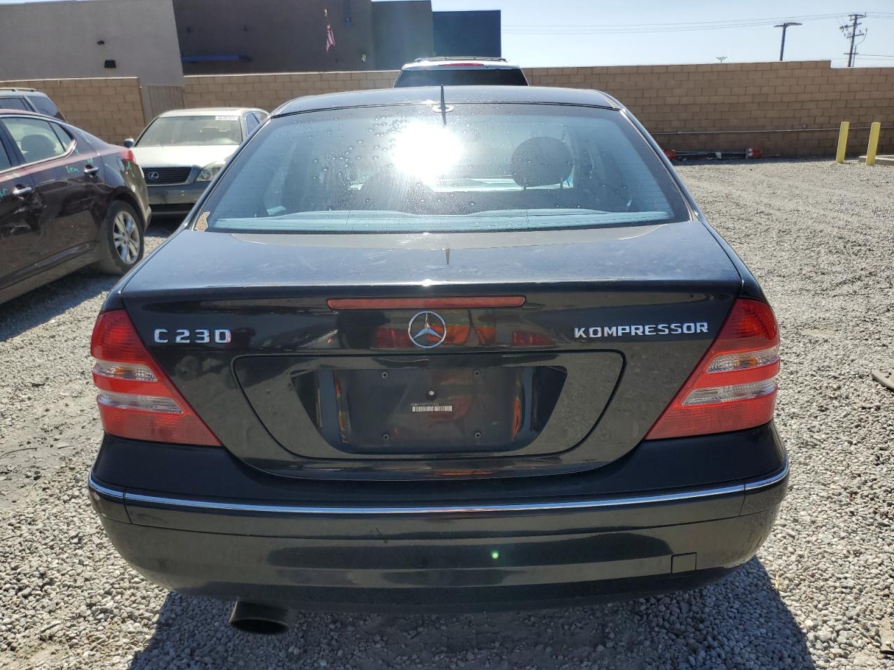 2005 Mercedes-Benz C 230K Sport Sedan VIN: WDBRF40J45F577865 Lot: 58958324