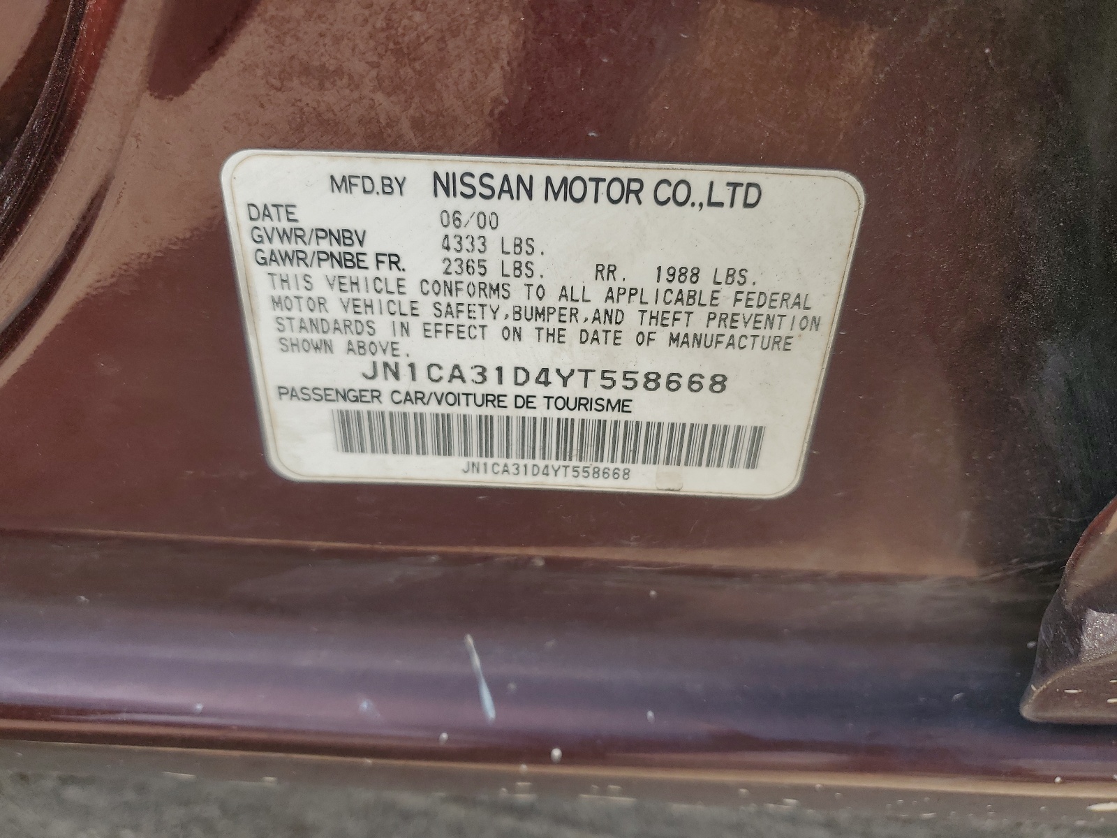 JN1CA31D4YT558668 2000 Nissan Maxima Gle