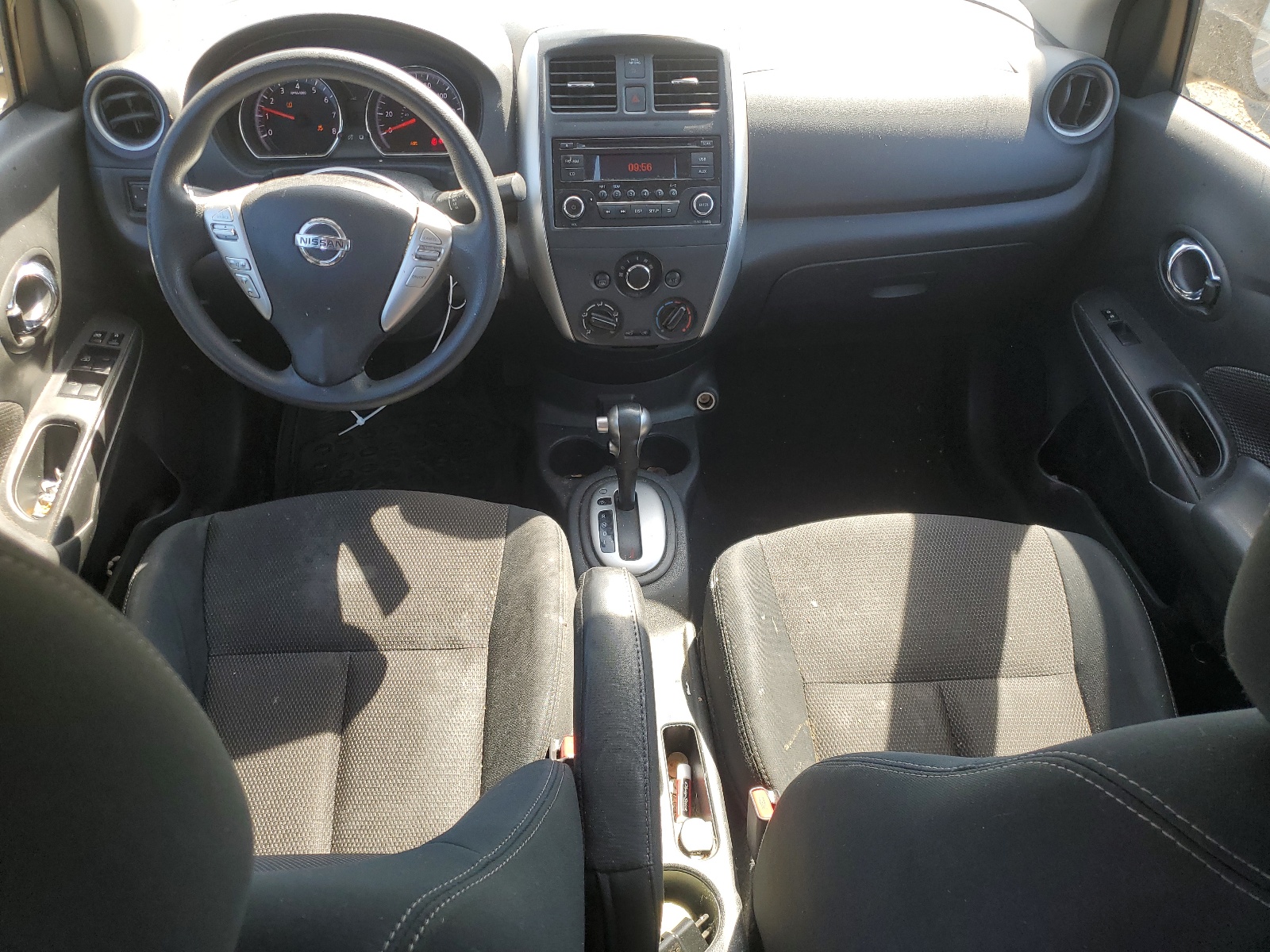 3N1CN7AP6HL837646 2017 Nissan Versa S