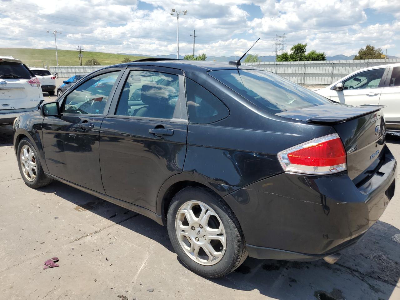 2009 Ford Focus - Image 2