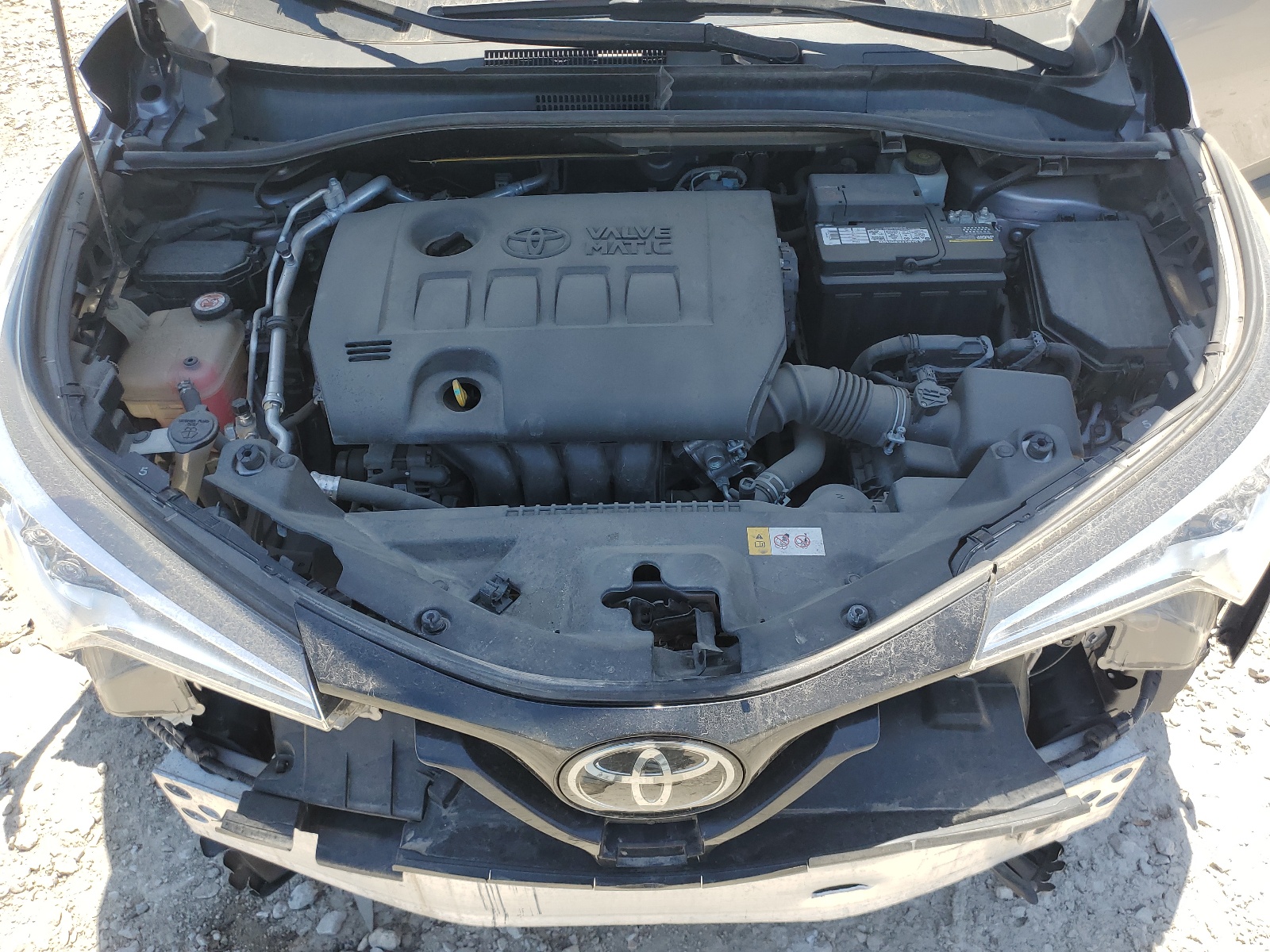 JTNKHMBXXK1049878 2019 Toyota C-Hr Xle