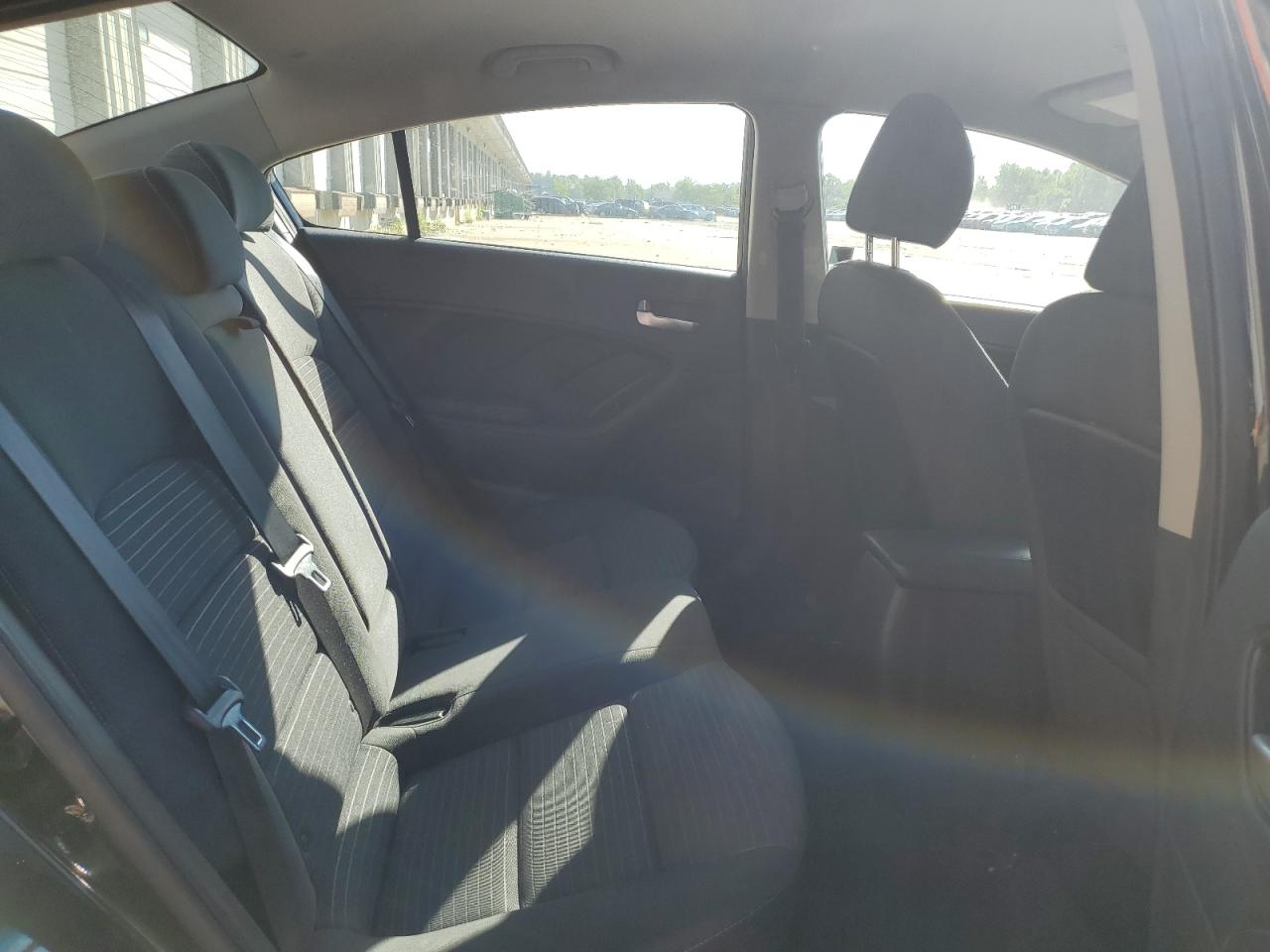 2018 Kia Forte Lx VIN: 3KPFL4A71JE241417 Lot: 57898584