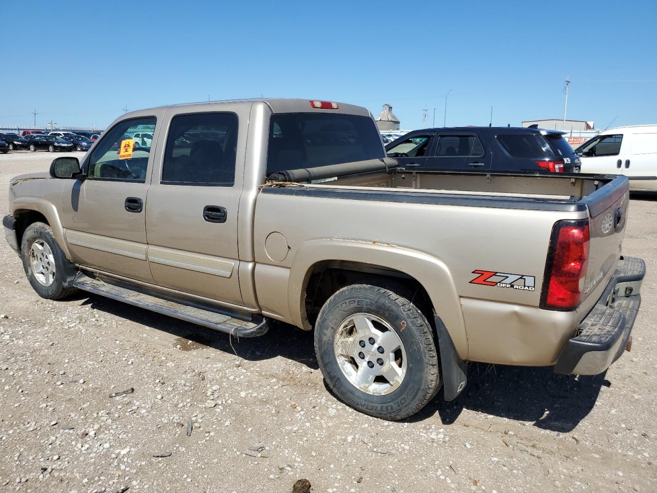 2005 Chevrolet Silverado K1500 VIN: 2GCEK13T951211477 Lot: 60922074