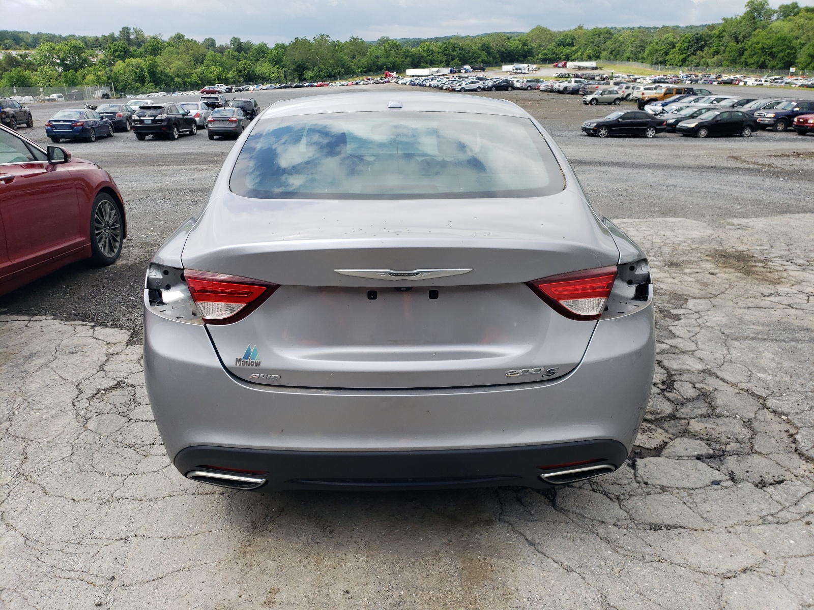 1C3CCCDG2GN135477 2016 Chrysler 200 S