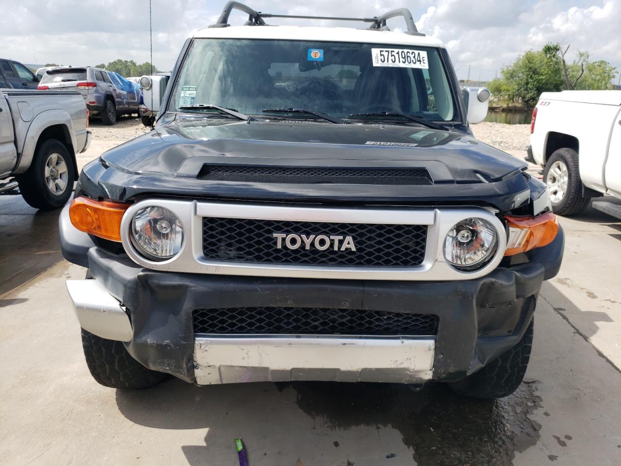 2007 Toyota Fj Cruiser VIN: JTEZU11F370006157 Lot: 57519634