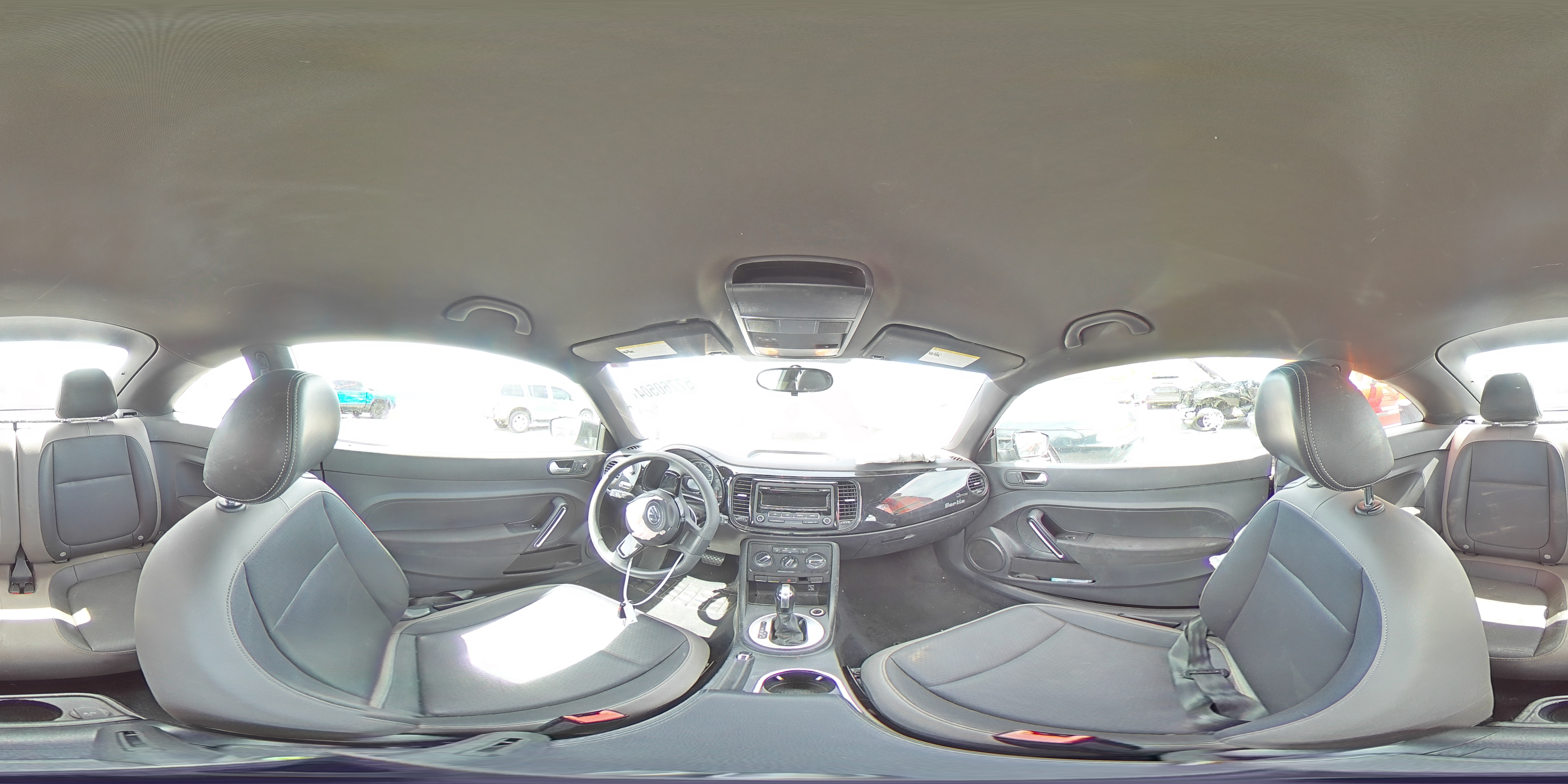 2015 Volkswagen Beetle 1.8T VIN: 3VWF17AT7FM634272 Lot: 57760504