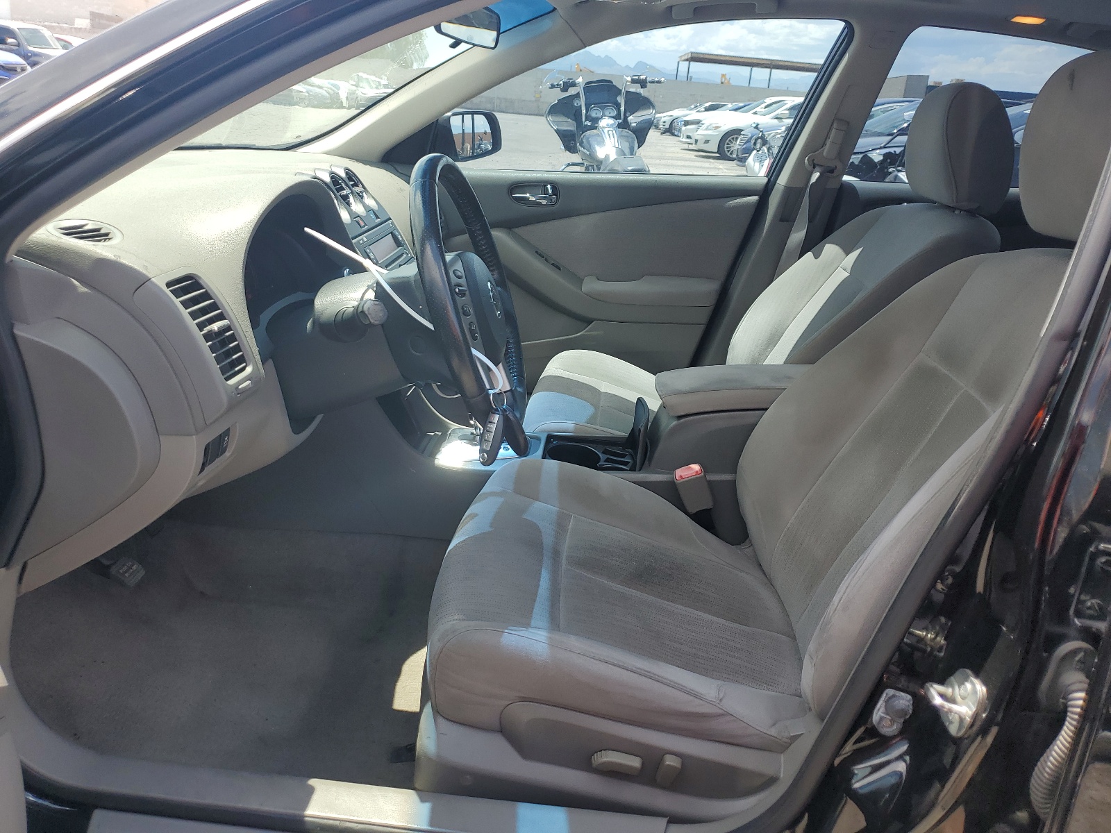 2012 Nissan Altima Base vin: 1N4AL2AP2CN437367