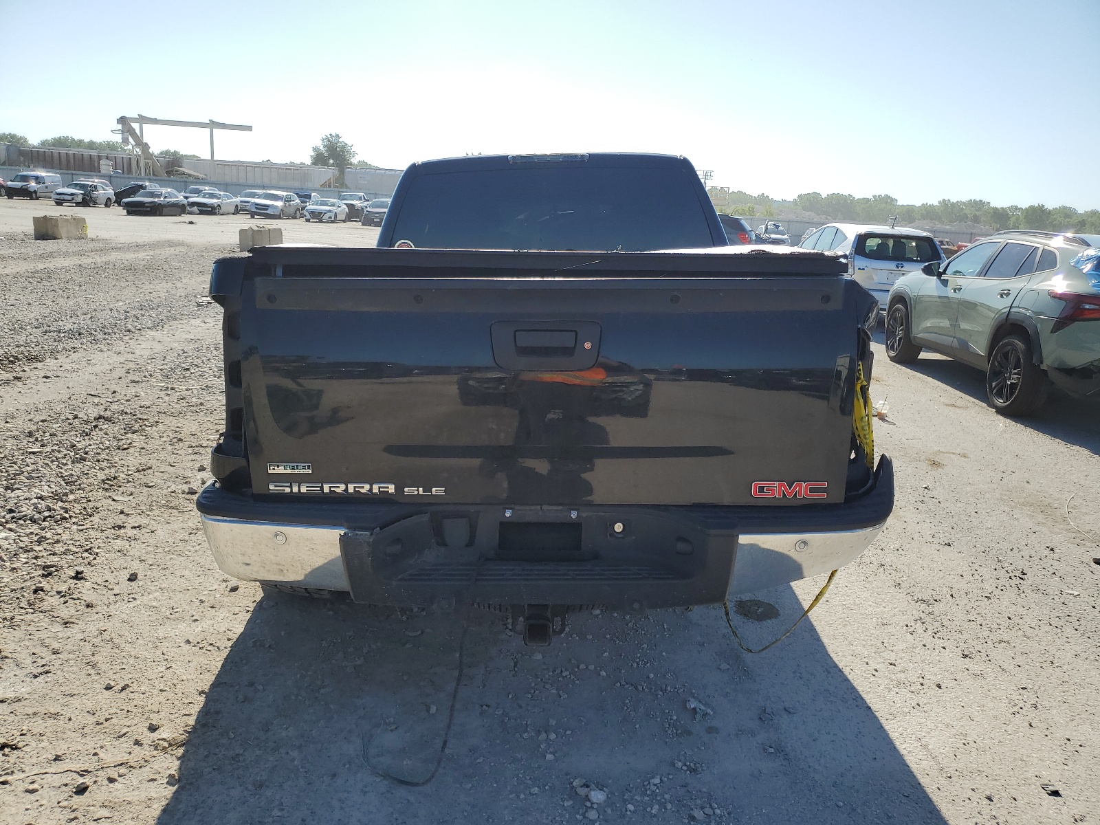 1GTR2VE32BZ363304 2011 GMC Sierra K1500 Sle