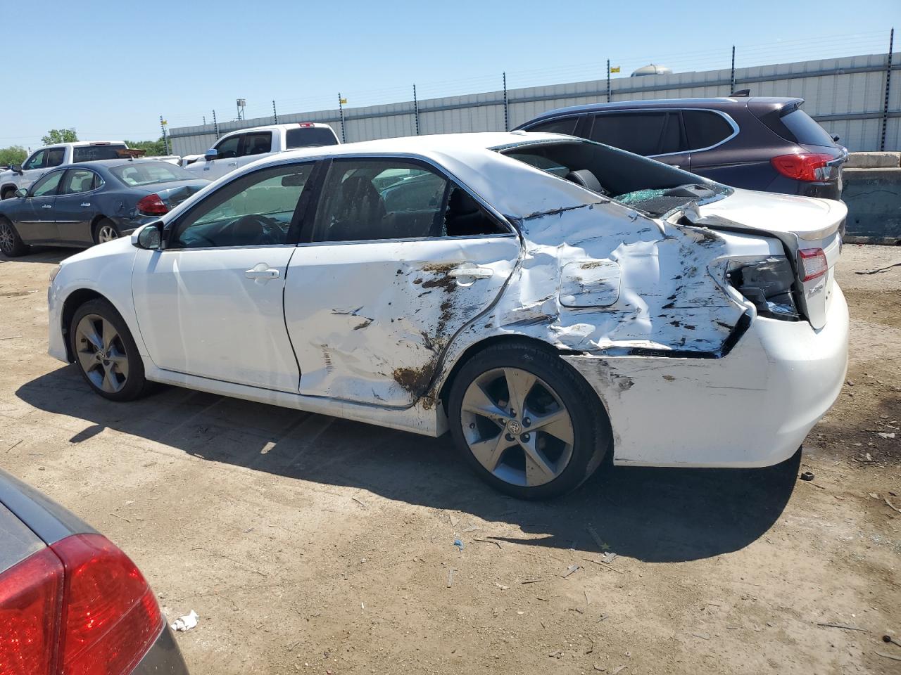 2012 Toyota Camry - Image 2