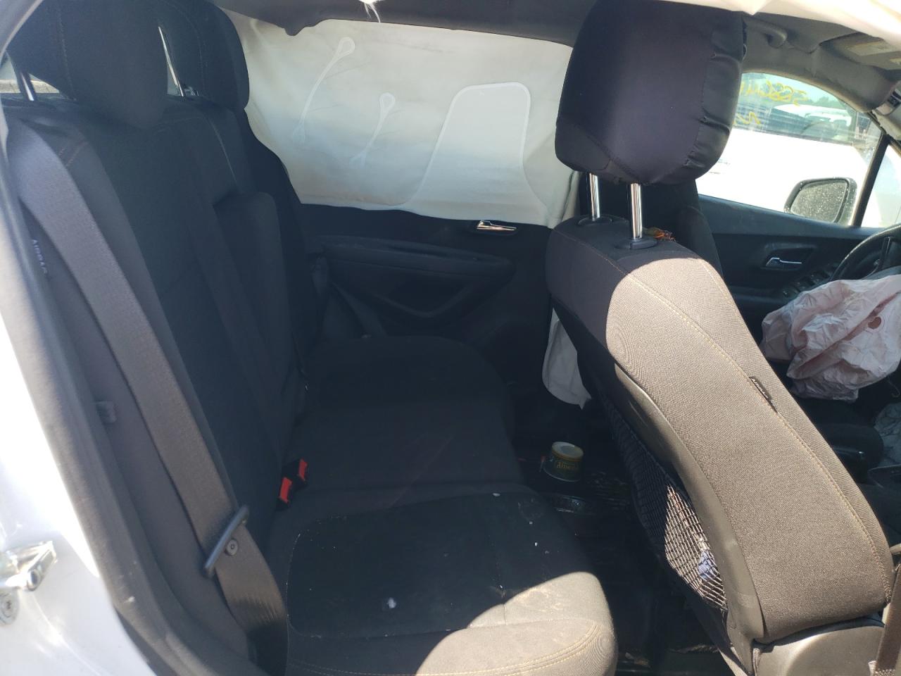 2018 Chevrolet Trax Ls VIN: KL7CJKSB2JB545415 Lot: 58864194