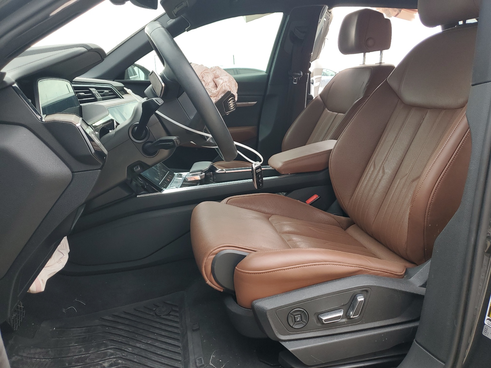 WA1VABGE6KB013014 2019 Audi E-Tron Prestige