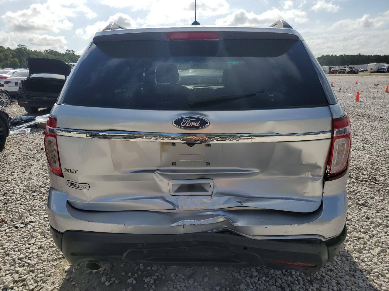 2011 Ford Explorer - Image 6