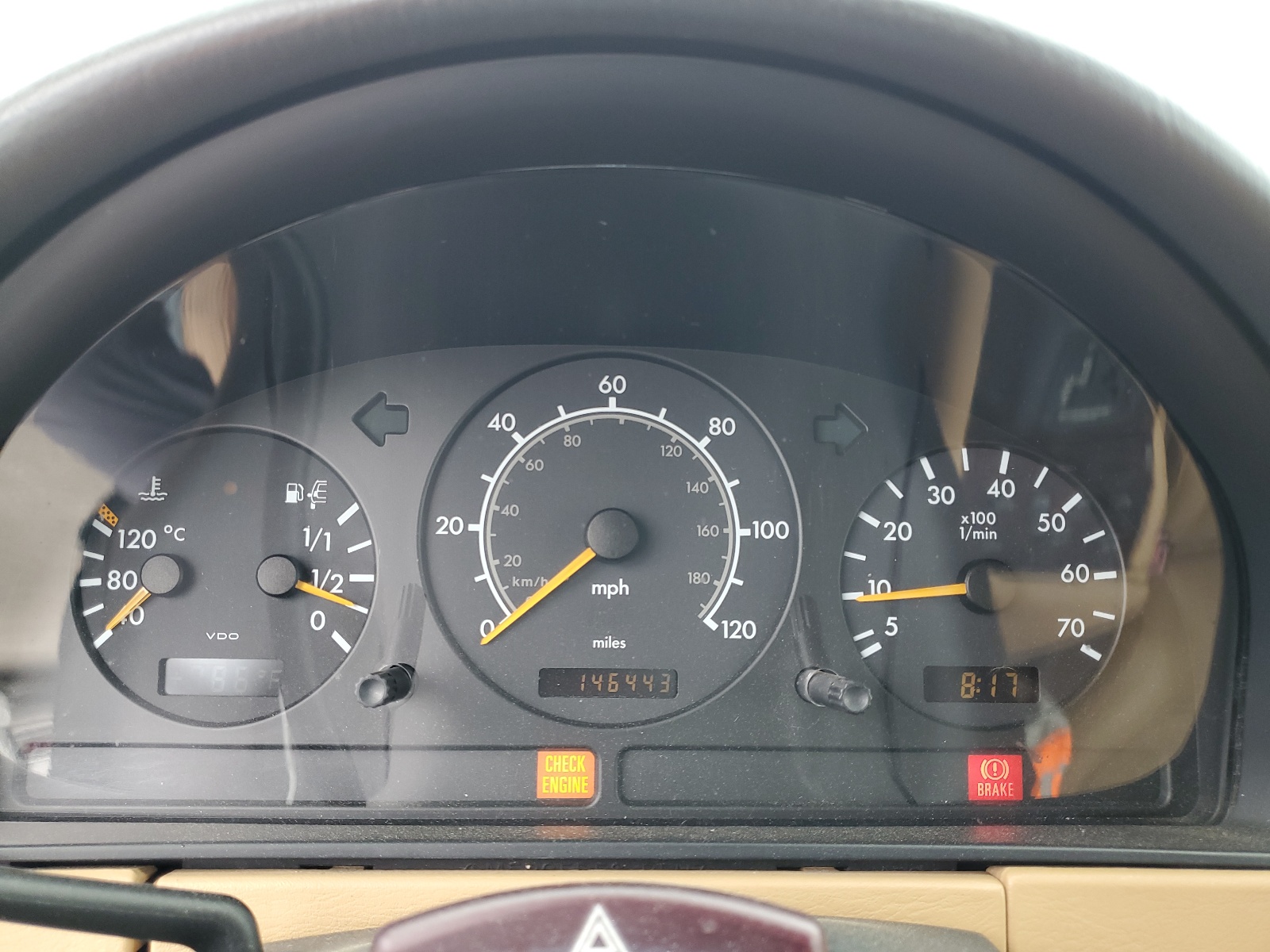 4JGAB54E1XA142519 1999 Mercedes-Benz Ml 320