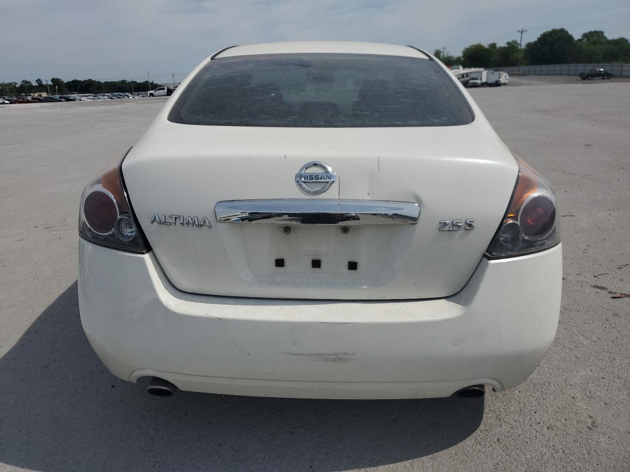 1N4AL2AP8AC175928 2010 Nissan Altima Base