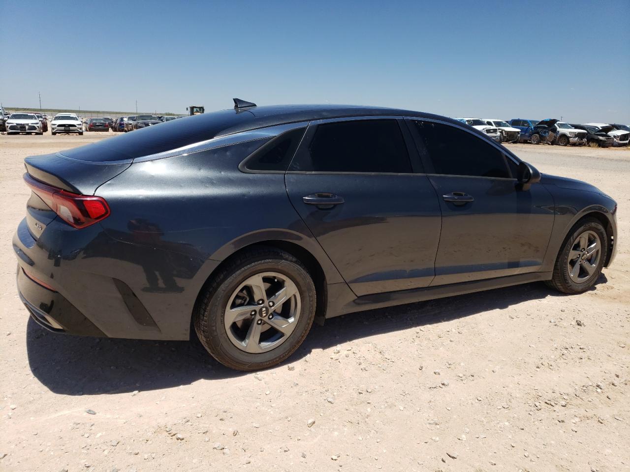 2021 Kia K5 - Image 3