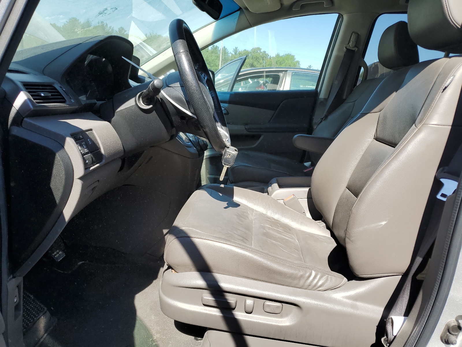 5FNRL5H65CB054839 2012 Honda Odyssey Exl