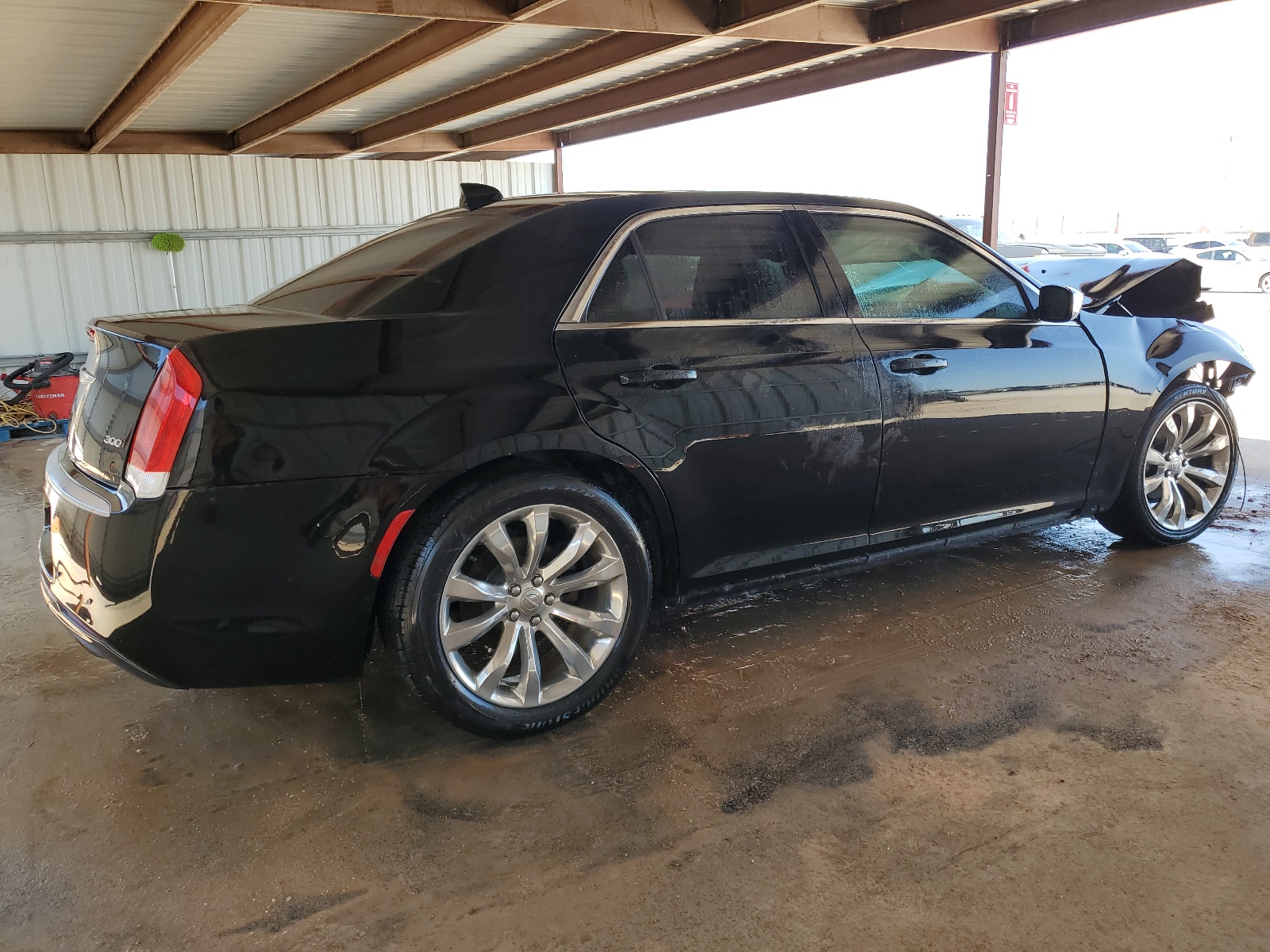 2C3CCAAGXKH610142 2019 Chrysler 300 Touring