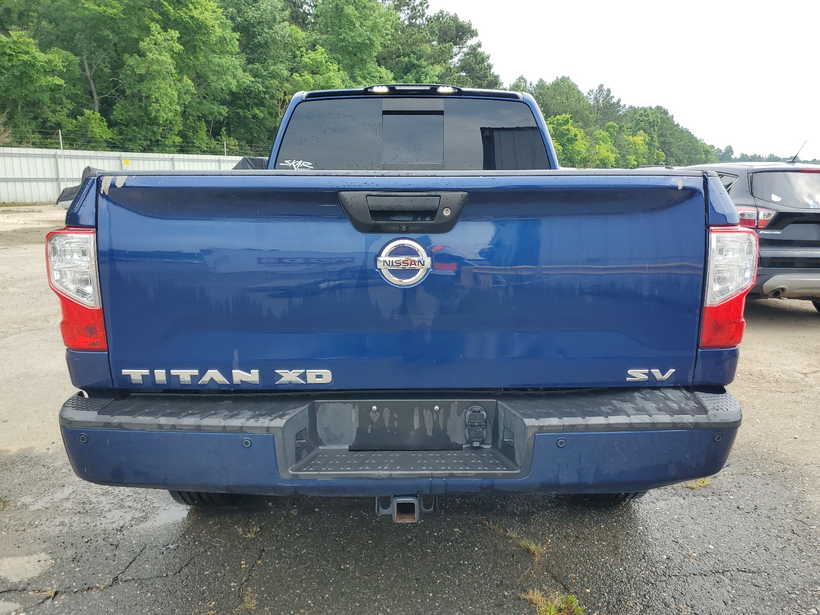 1N6AA1F29HN552740 2017 Nissan Titan Xd Sl