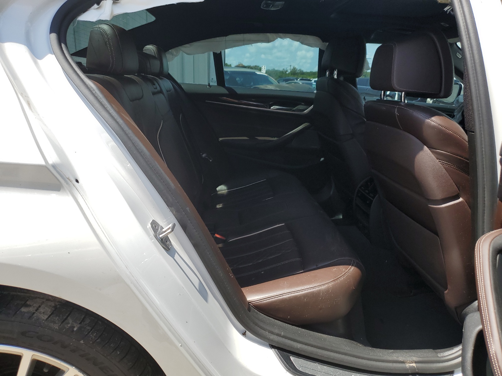 WBAJE5C32HG915473 2017 BMW 540 I