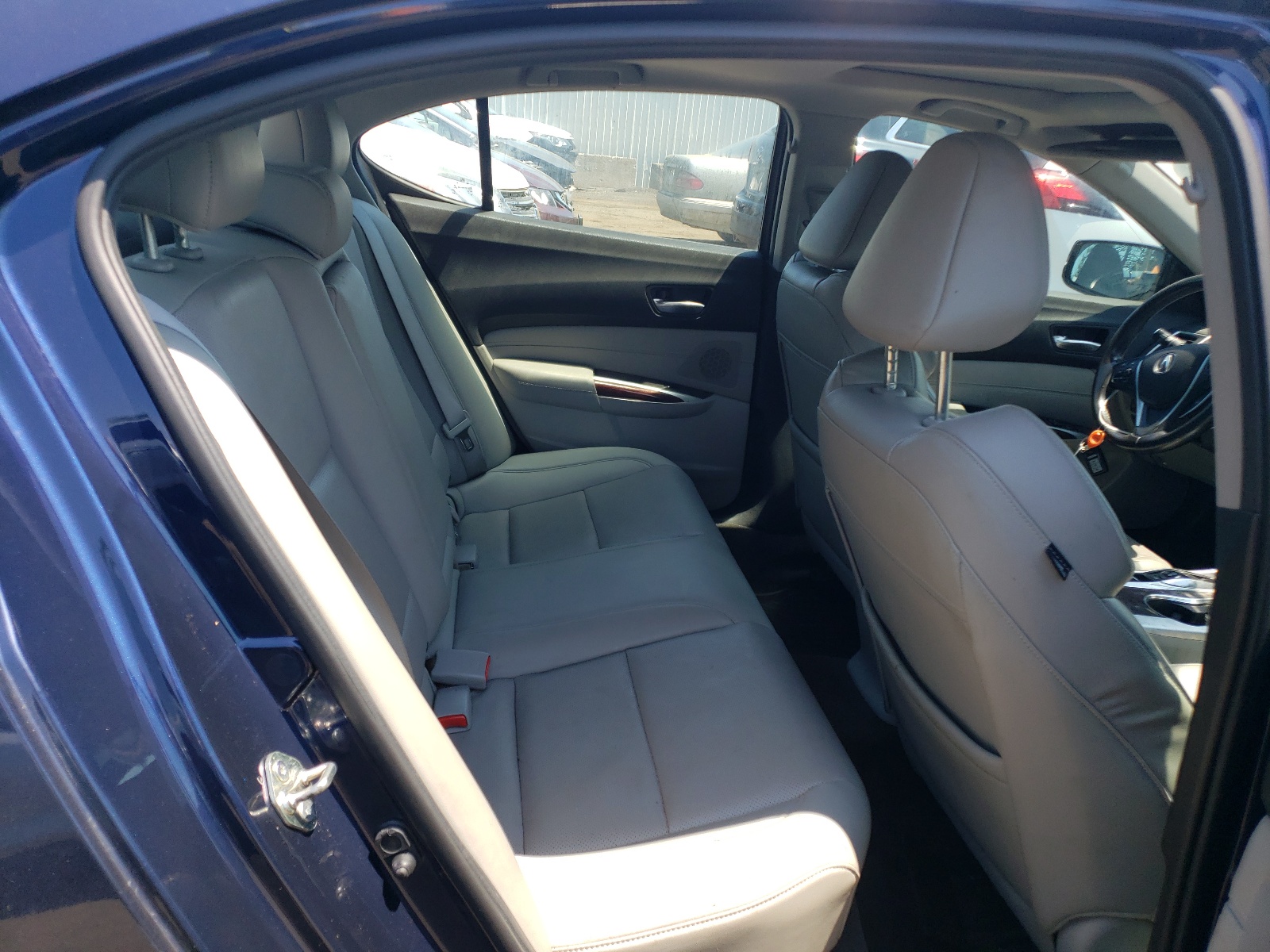 19UUB3F51GA002572 2016 Acura Tlx Tech