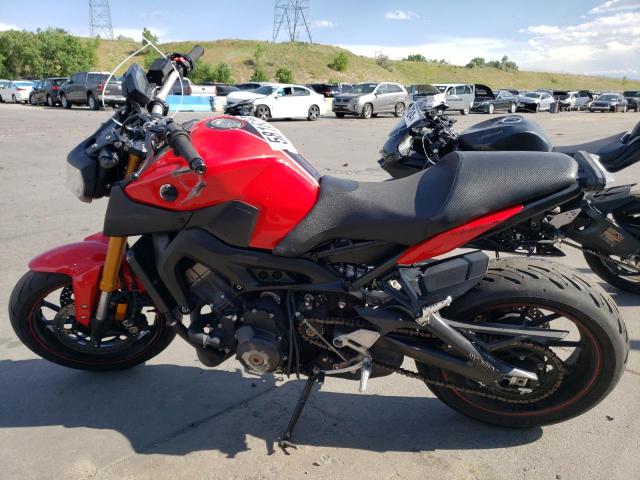  YAMAHA FZ-07/09 2014 Красный