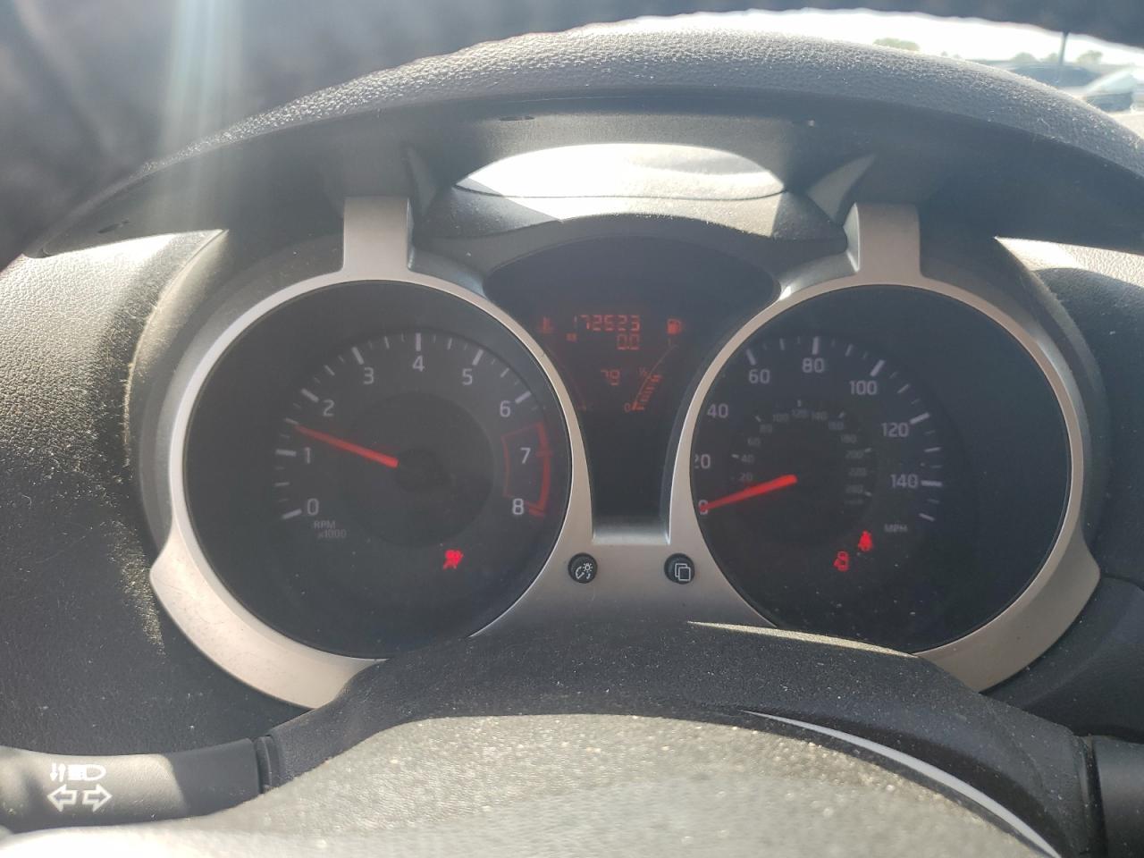 2014 Nissan Juke S VIN: JN8AF5MV5ET357321 Lot: 58629604