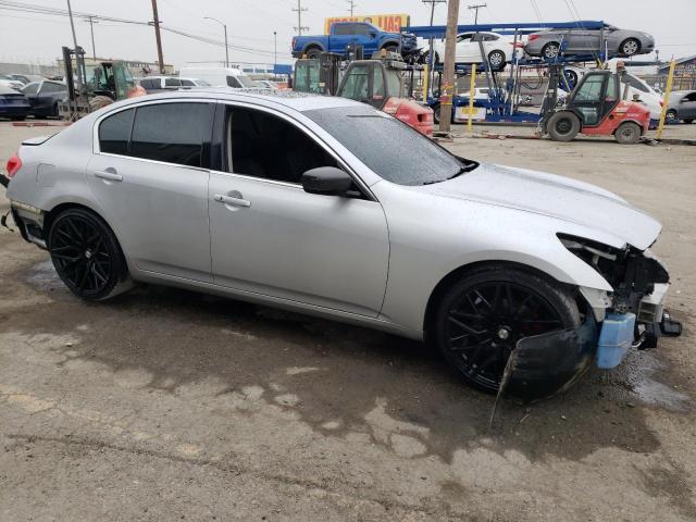  INFINITI G37 2013 Серебристый