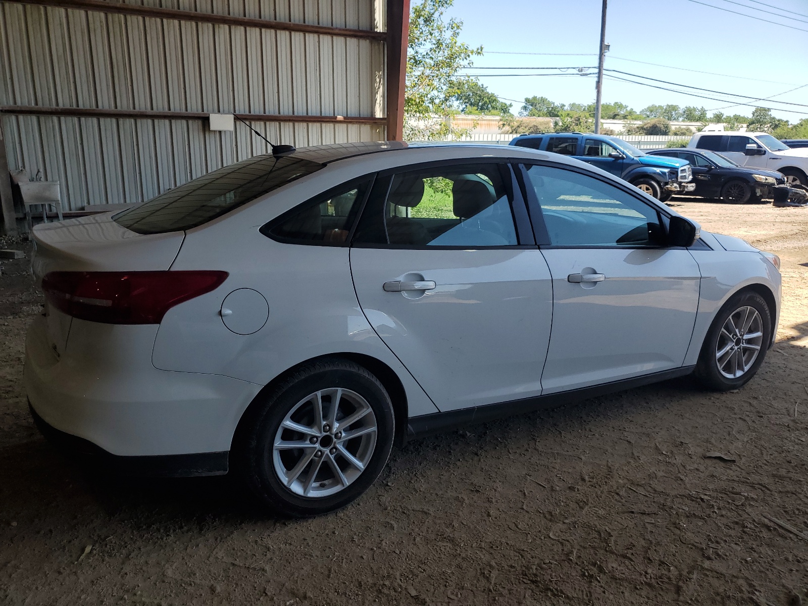 2015 Ford Focus Se vin: 1FADP3F22FL299866