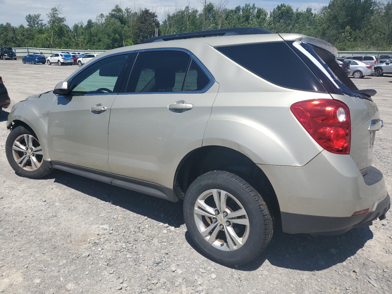 2013 Chevrolet Equinox - Image 2