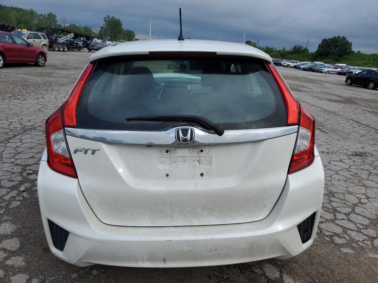 2015 Honda Fit Ex VIN: 3HGGK5H88FM758756 Lot: 76445144