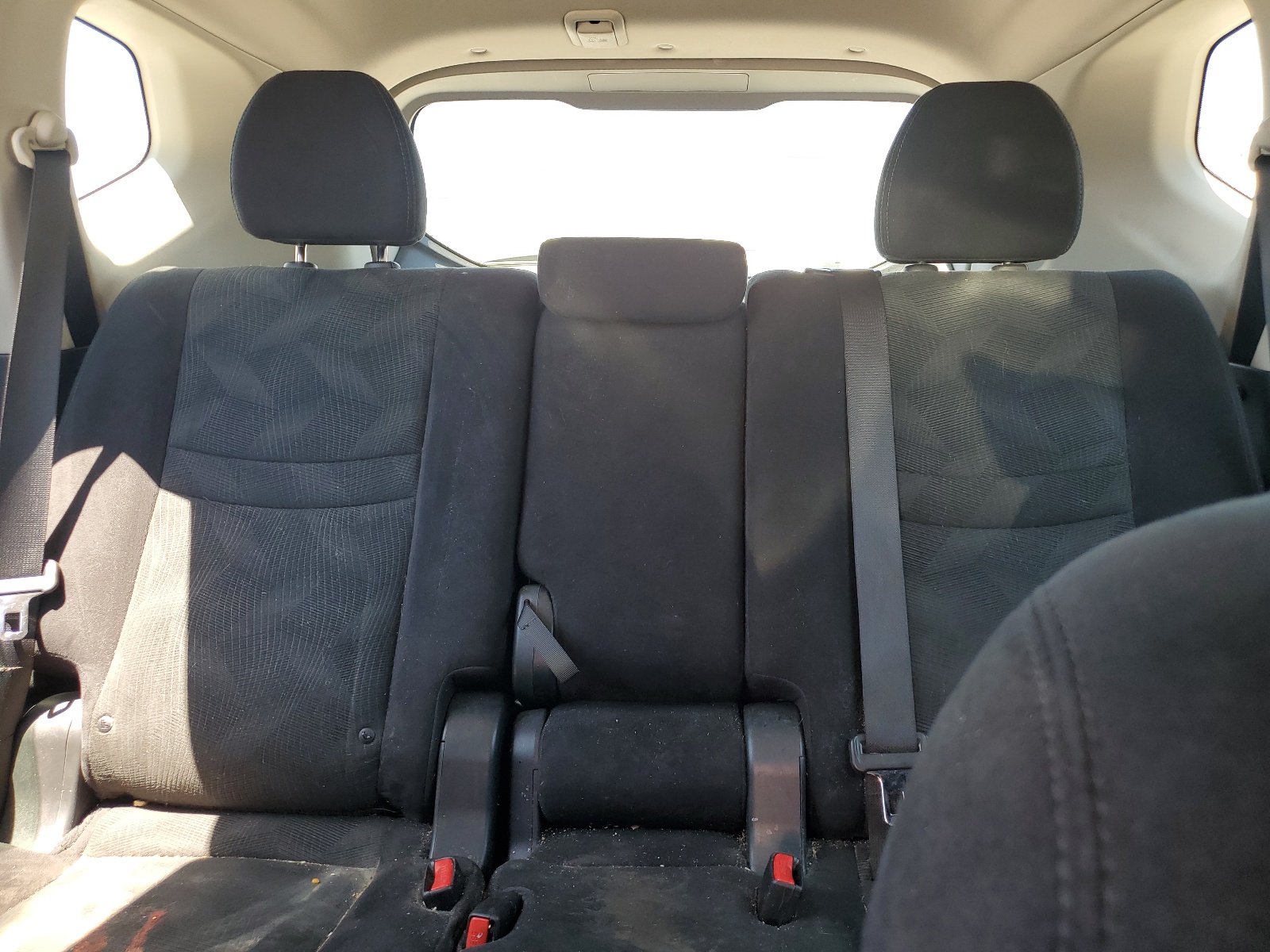 5N1AT2MT7FC868365 2015 Nissan Rogue S